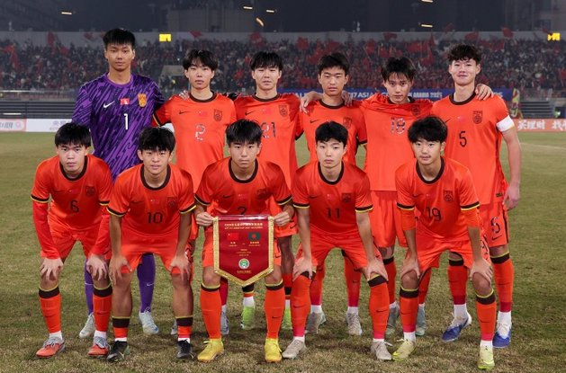 mk体育下载-中国男足难得出线了！又一轮循环往复开始了吗？|中国队|世少赛|U17亚洲杯|日本足球|何思凡_新浪新闻